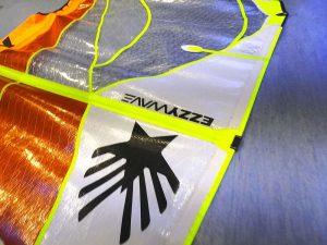Vela windsurf Ezzy wave 4.2 2020 (1)