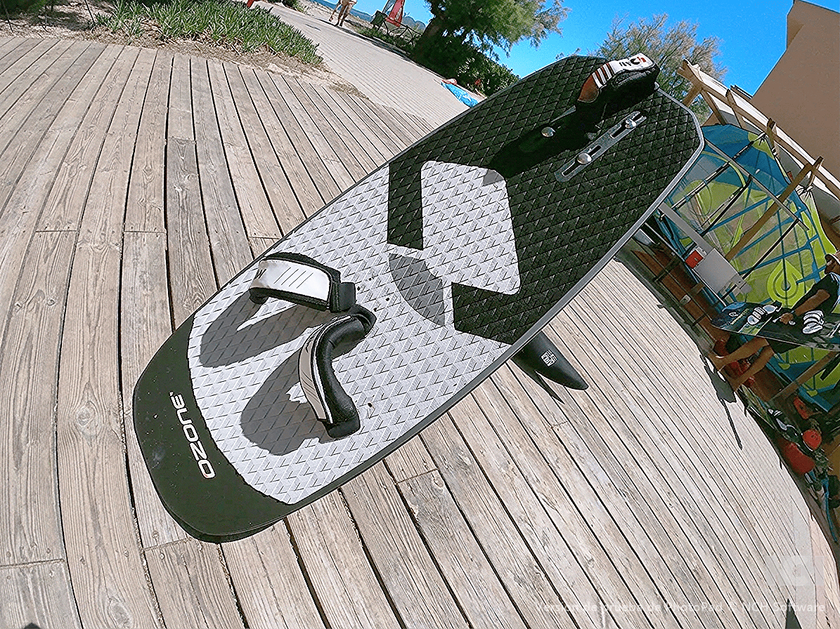 Tabla + kite Ozone Apex (2)